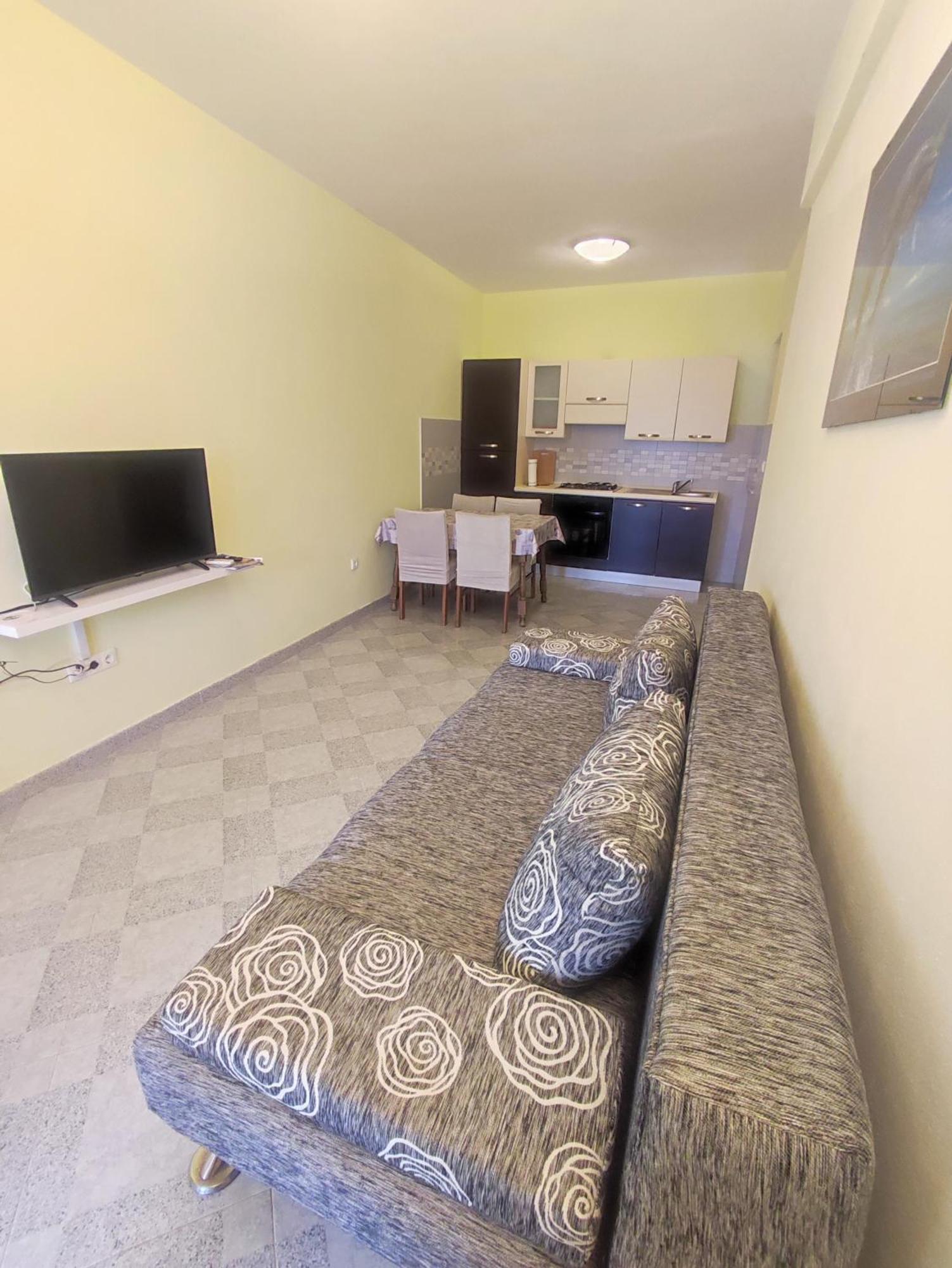 Apartment Roncevic Vrsi Buitenkant foto